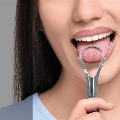 SmileShine™ Tongue Scraper kit